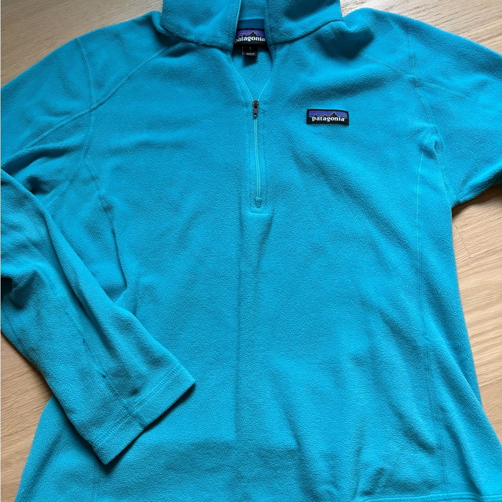 Patagonia quarter zip fleece small